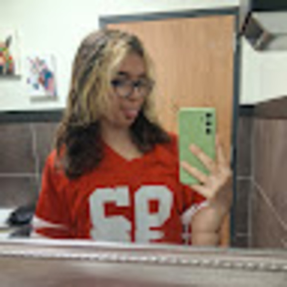 Meet your Posher, Kaylyn - Picture 1 of 1